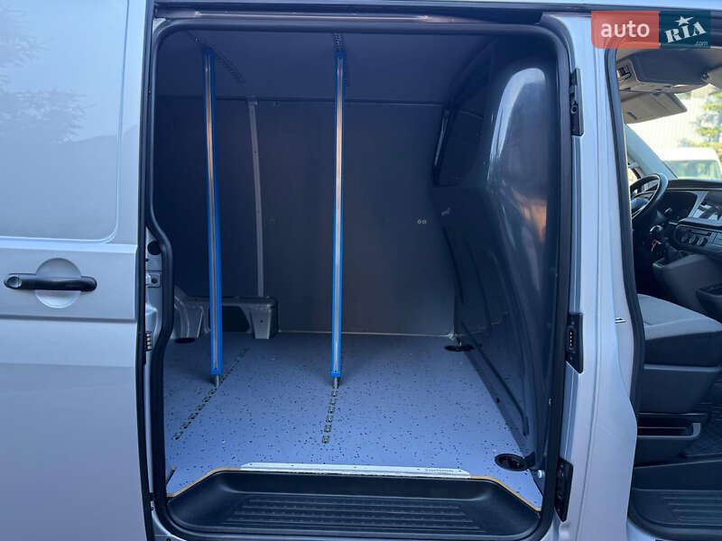 Грузовой фургон Volkswagen Transporter 2021 в Броварах фото 33 Грузовой фургон Volkswagen Transporter 2021 в Броварах