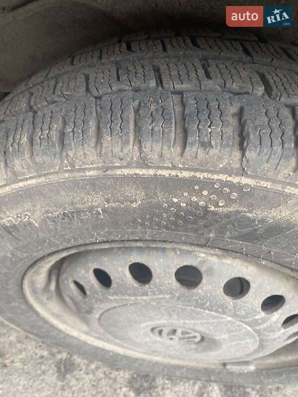 Вантажний фургон Volkswagen Transporter 2001 в Новомосковську фото 20 Вантажний фургон Volkswagen Transporter 2001 в Новомосковську