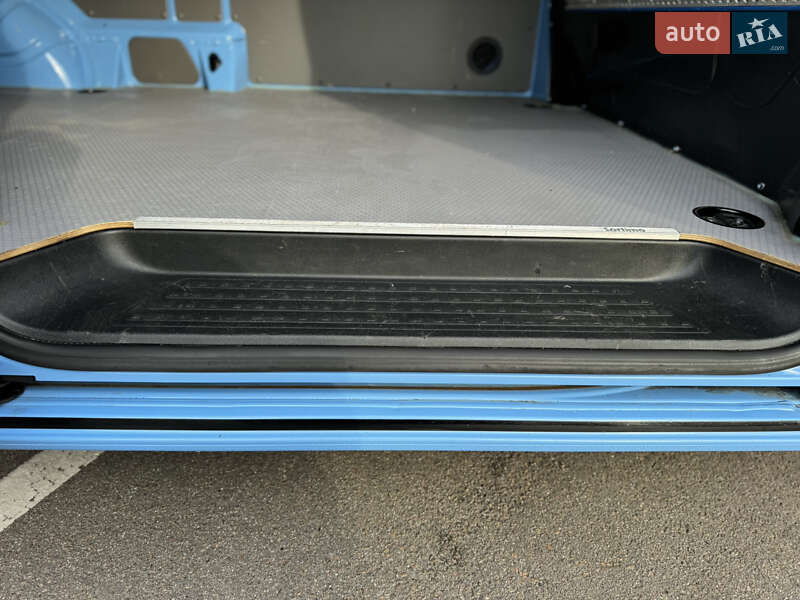 Грузовой фургон Volkswagen Transporter 2021 в Киеве фото 29 Грузовой фургон Volkswagen Transporter 2021 в Киеве