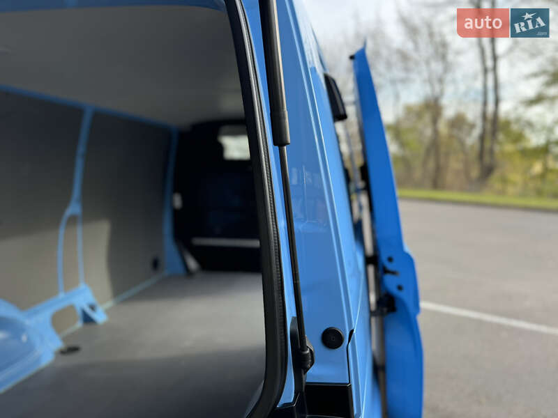 Грузовой фургон Volkswagen Transporter 2021 в Киеве фото 41 Грузовой фургон Volkswagen Transporter 2021 в Киеве
