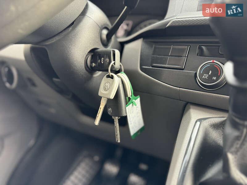 Грузовой фургон Volkswagen Transporter 2021 в Киеве фото 65 Грузовой фургон Volkswagen Transporter 2021 в Киеве