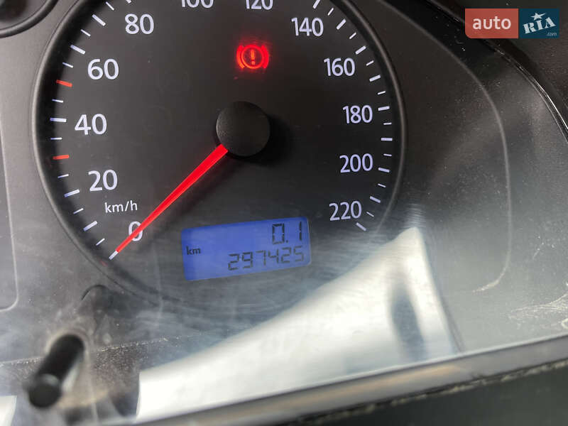 Мінівен Volkswagen Transporter 2006 в Костопілі