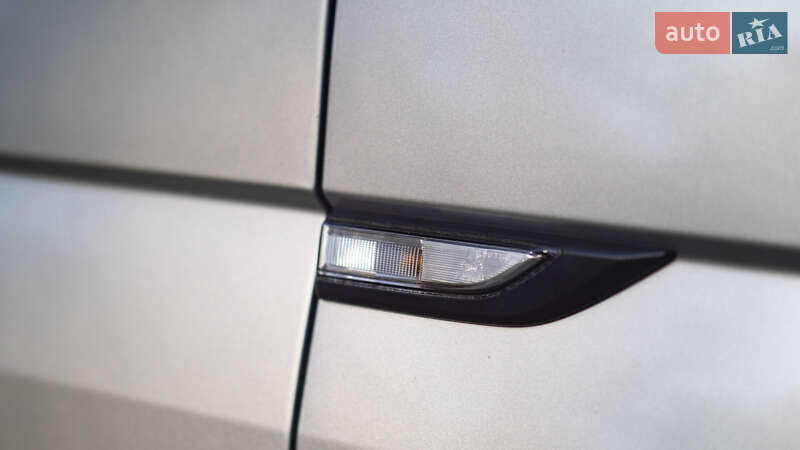 Грузовой фургон Volkswagen Transporter 2018 в Киеве