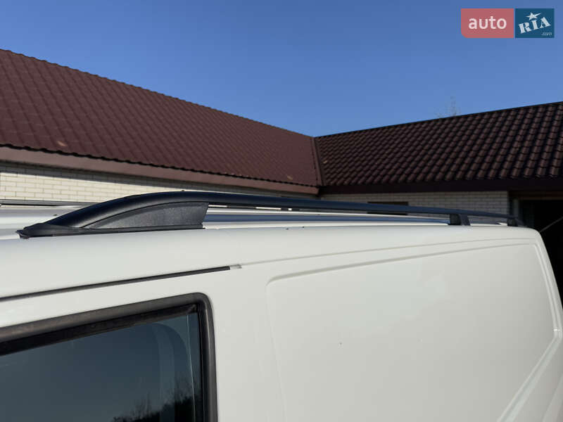 Вантажний фургон Volkswagen Transporter 2021 в Києві