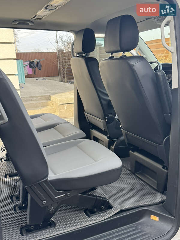 Минивэн Volkswagen Transporter 2016 в Шептицькому фото 15 Минивэн Volkswagen Transporter 2016 в Шептицькому