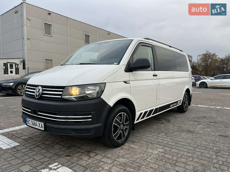 Мінівен Volkswagen Transporter 2017 в Львові