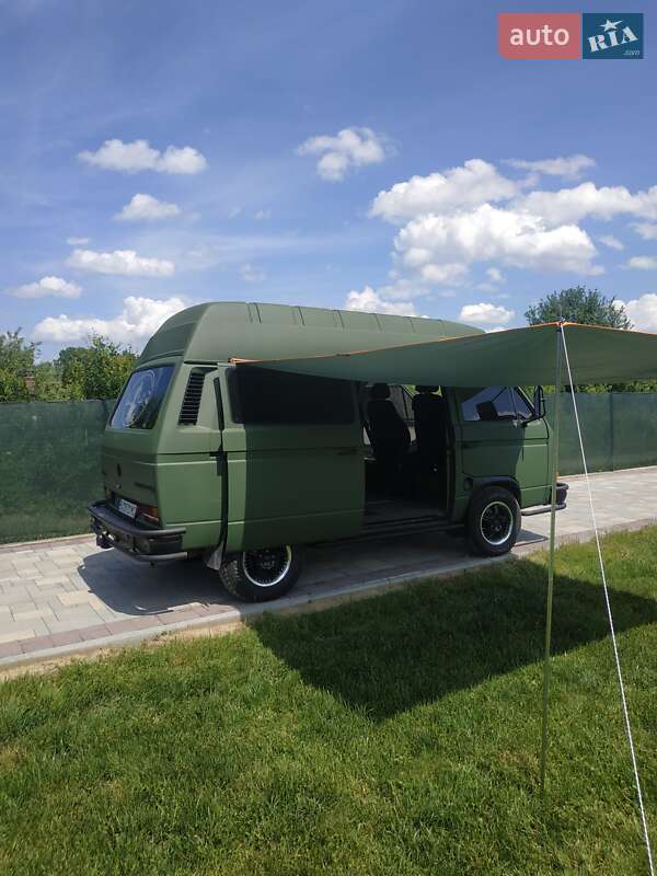 Минивэн Volkswagen Transporter 1983 в Стрые