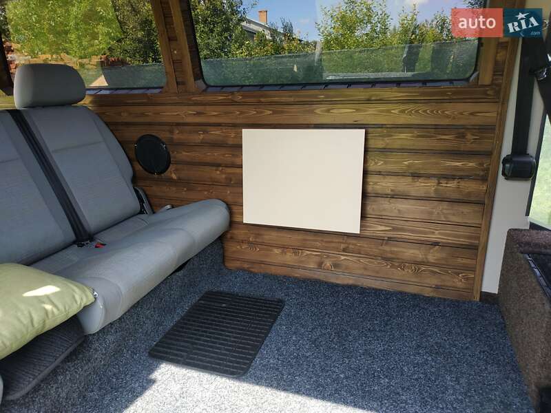 Минивэн Volkswagen Transporter 1983 в Стрые