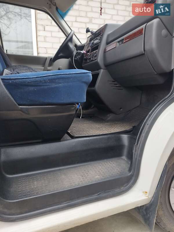 Мінівен Volkswagen Transporter 2001 в Золотоноші фото 8 Мінівен Volkswagen Transporter 2001 в Золотоноші