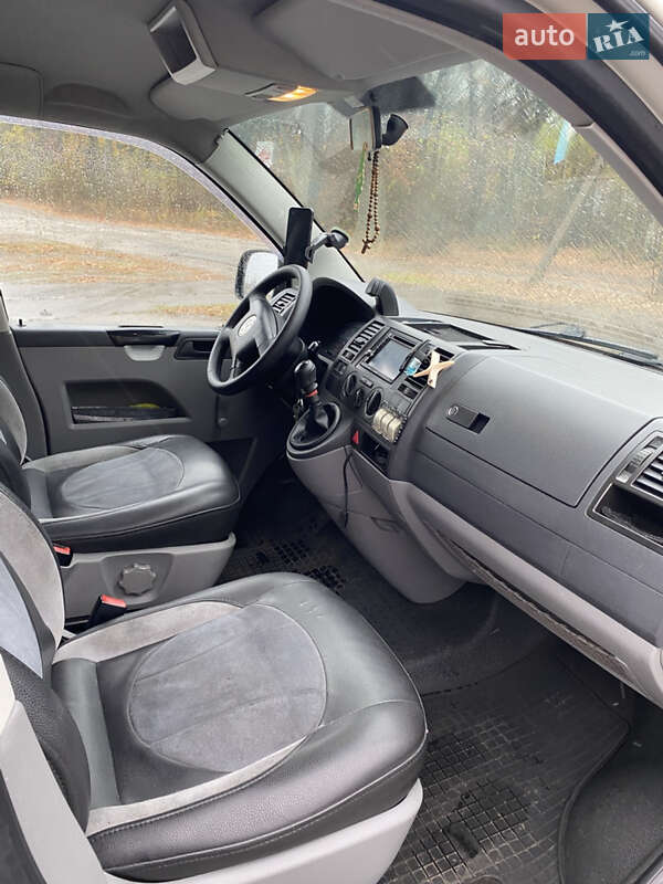 Мінівен Volkswagen Transporter 2005 в Умані