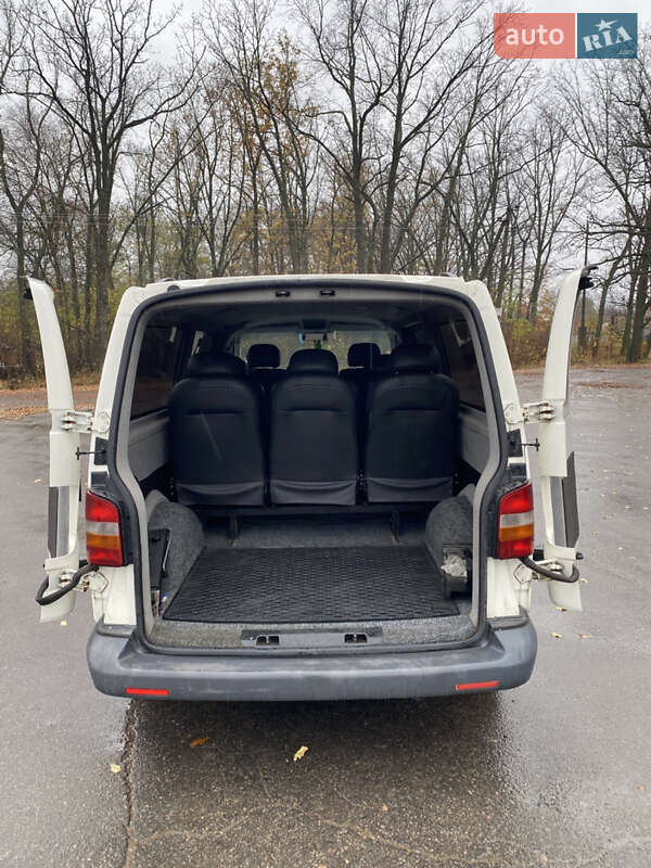 Мінівен Volkswagen Transporter 2005 в Умані