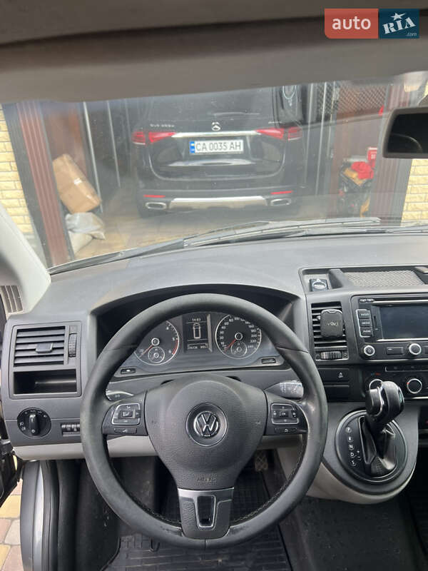 Мінівен Volkswagen Transporter 2012 в Черкасах