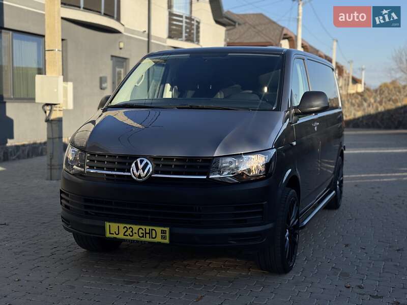 Грузовой фургон Volkswagen Transporter 2019 в Мукачево