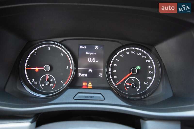 Мікроавтобус вантажний (до 3,5т) Volkswagen Transporter 2022 в Львові фото 55 Мікроавтобус вантажний (до 3,5т) Volkswagen Transporter 2022 в Львові