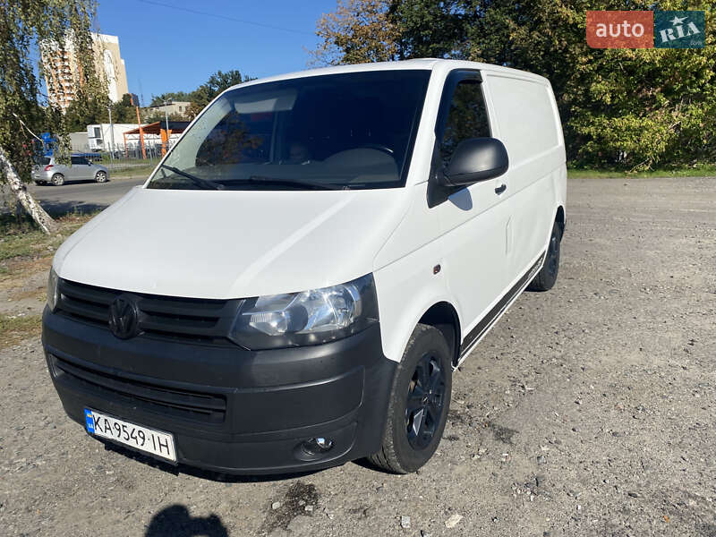 Вантажний фургон Volkswagen Transporter 2014 в Харкові фото 2 Вантажний фургон Volkswagen Transporter 2014 в Харкові