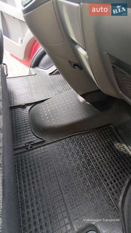 Минивэн Volkswagen Transporter 2006 в Первомайске фото 22 Минивэн Volkswagen Transporter 2006 в Первомайске