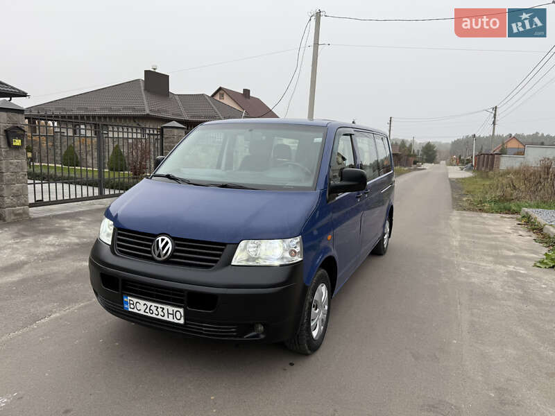 Минивэн Volkswagen Transporter 2004 в Луцке