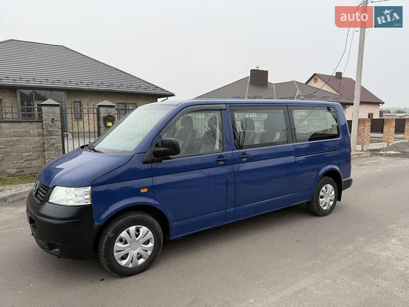 Минивэн Volkswagen Transporter 2004 в Луцке