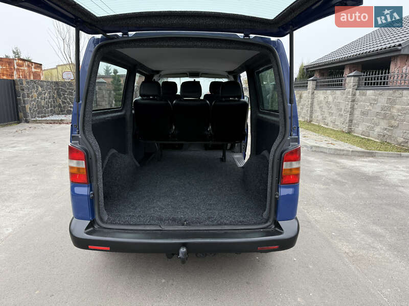 Минивэн Volkswagen Transporter 2004 в Луцке