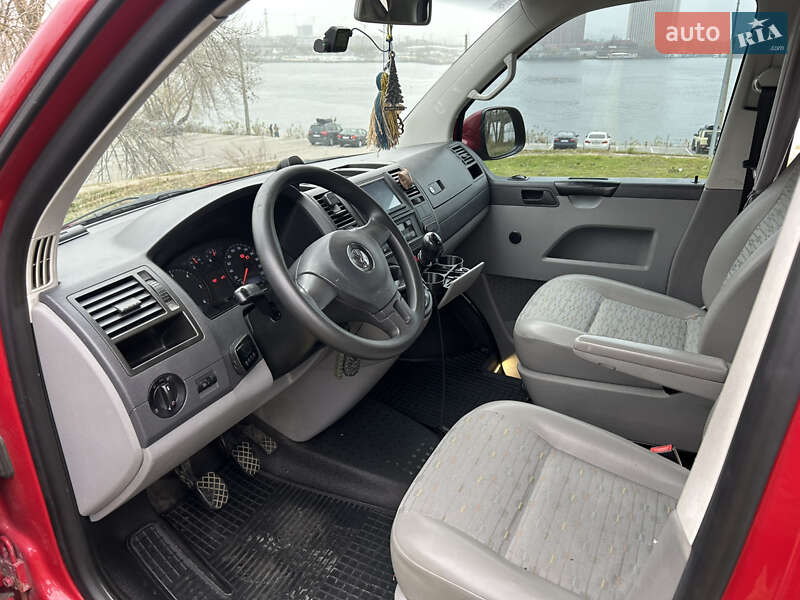 Вантажопасажирський фургон Volkswagen Transporter 2005 в Києві фото 18 Вантажопасажирський фургон Volkswagen Transporter 2005 в Києві