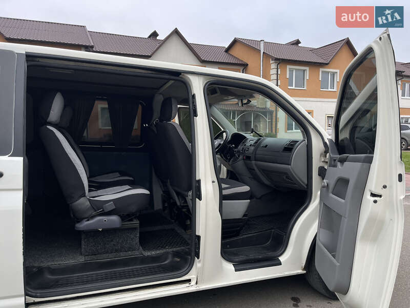 Вантажний фургон Volkswagen Transporter 2007 в Кам'янець-Подільському фото 29 Вантажний фургон Volkswagen Transporter 2007 в Кам'янець-Подільському