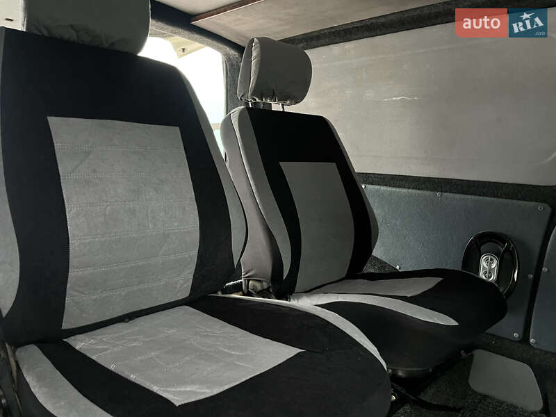 Вантажний фургон Volkswagen Transporter 2007 в Кам'янець-Подільському фото 44 Вантажний фургон Volkswagen Transporter 2007 в Кам'янець-Подільському
