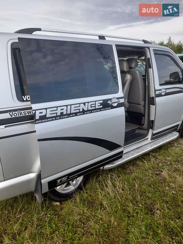 Мінівен Volkswagen Transporter 2005 в Івано-Франківську