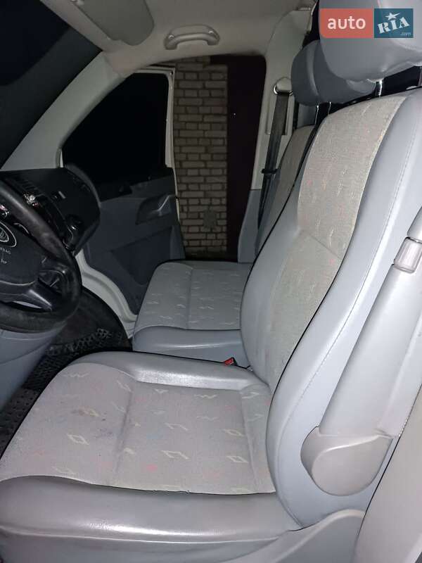 Грузовой фургон Volkswagen Transporter 2008 в Сумах