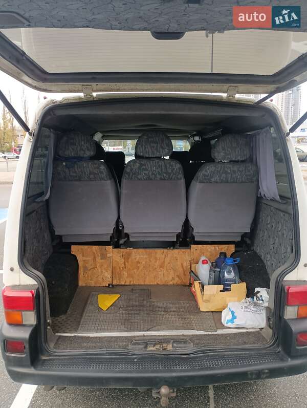 Минивэн Volkswagen Transporter 1999 в Киеве