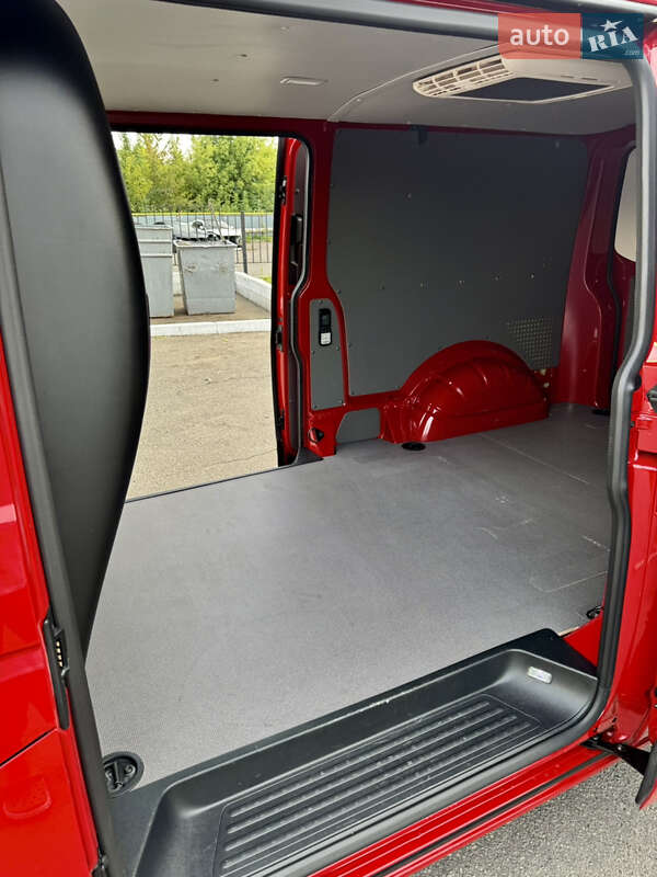 Вантажний фургон Volkswagen Transporter 2020 в Полтаві