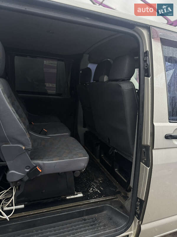 Минивэн Volkswagen Transporter 2005 в Киеве