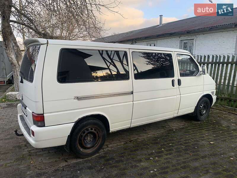 Мінівен Volkswagen Transporter 2000 в Львові