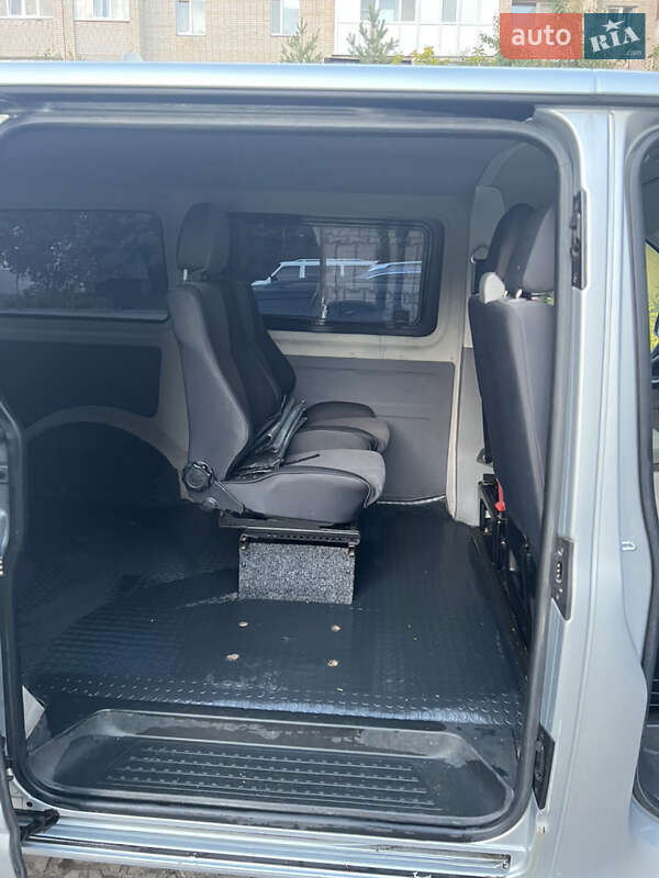 Минивэн Volkswagen Transporter 2005 в Киеве