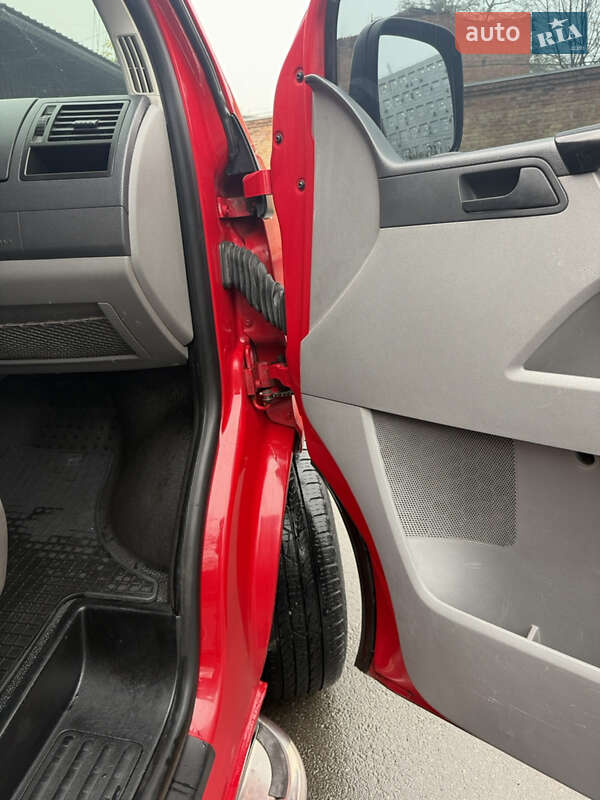 Мінівен Volkswagen Transporter 2003 в Полтаві фото 29 Мінівен Volkswagen Transporter 2003 в Полтаві