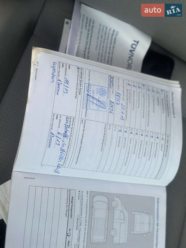 Вантажний фургон Volkswagen Transporter 2016 в Дубні