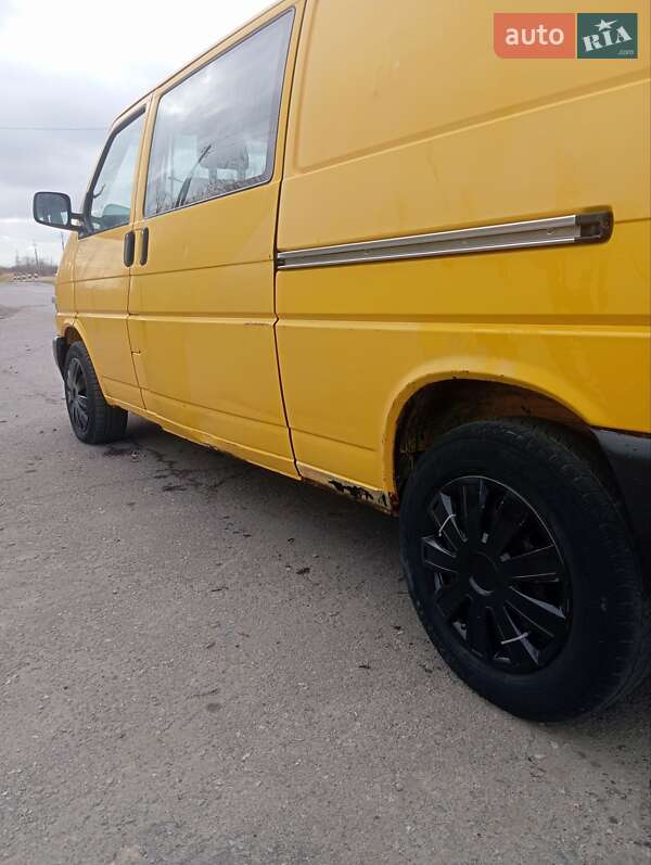 Вантажний фургон Volkswagen Transporter 2001 в Калуші фото 10 Вантажний фургон Volkswagen Transporter 2001 в Калуші