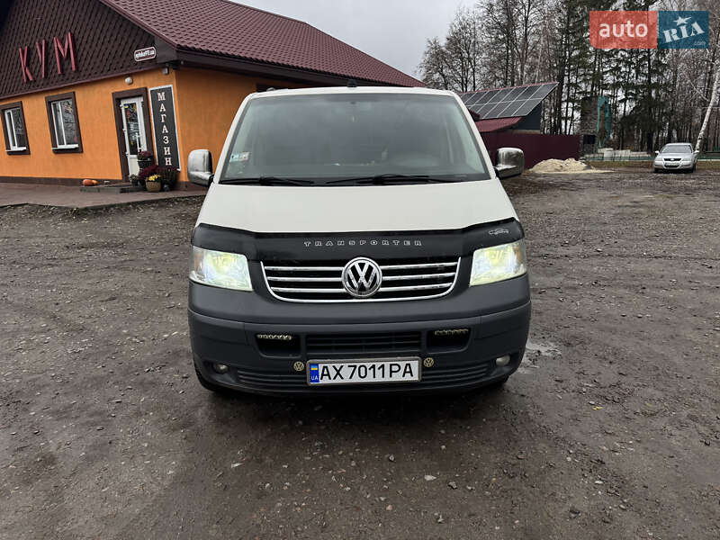 Мінівен Volkswagen Transporter 2005 в Валках