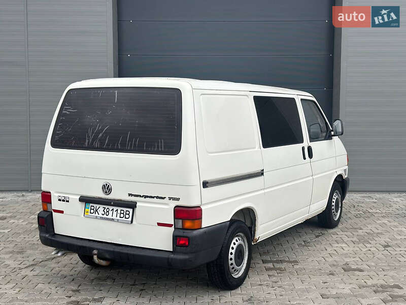 Мінівен Volkswagen Transporter 1998 в Сарнах