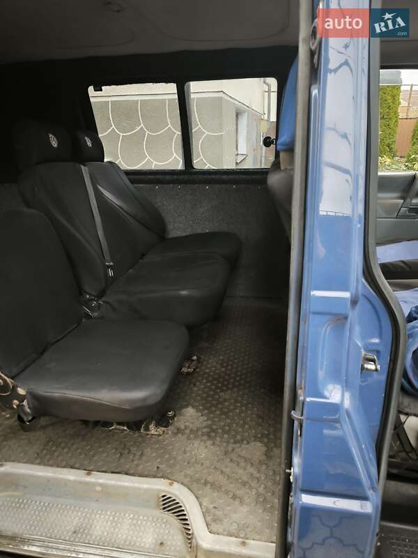 Мінівен Volkswagen Transporter 1999 в Виноградові