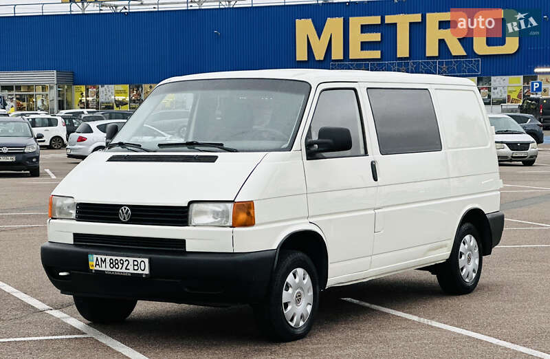 Минивэн Volkswagen Transporter 2000 в Житомире фото 3 Минивэн Volkswagen Transporter 2000 в Житомире