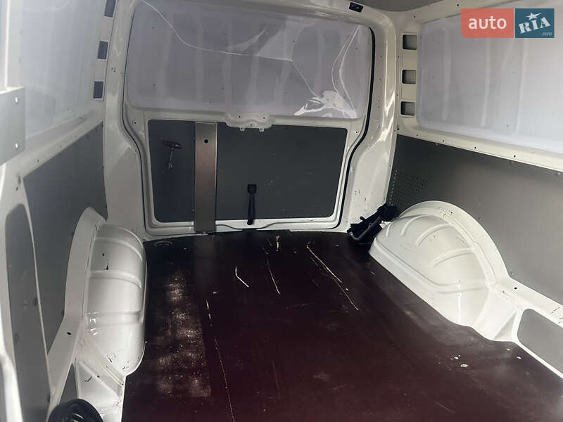 Грузовой фургон Volkswagen Transporter 2020 в Дубно фото 39 Грузовой фургон Volkswagen Transporter 2020 в Дубно