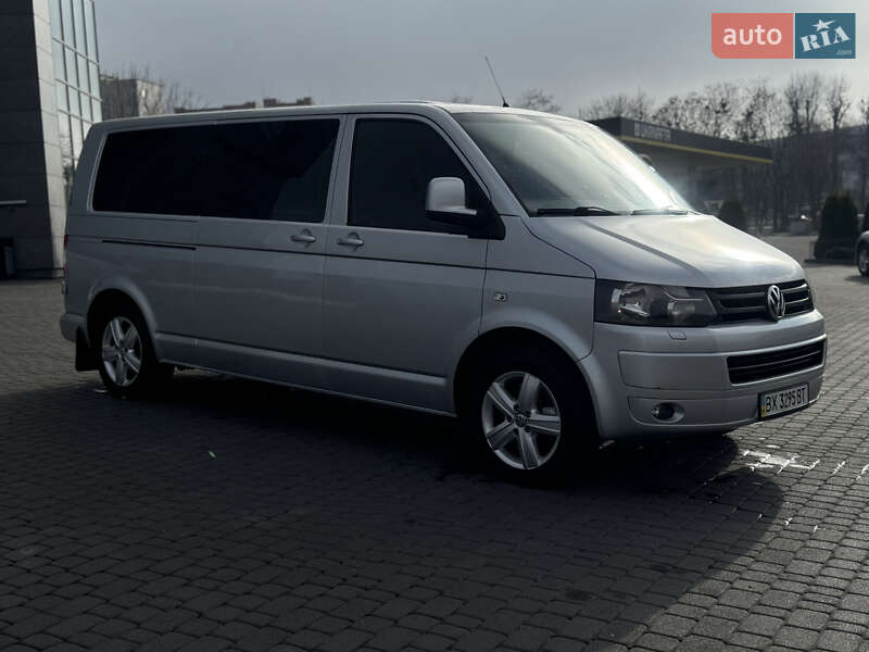 Мінівен Volkswagen Transporter 2010 в Хмельницькому