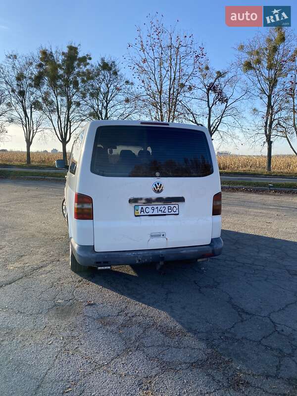 Минивэн Volkswagen Transporter 2004 в Владимире