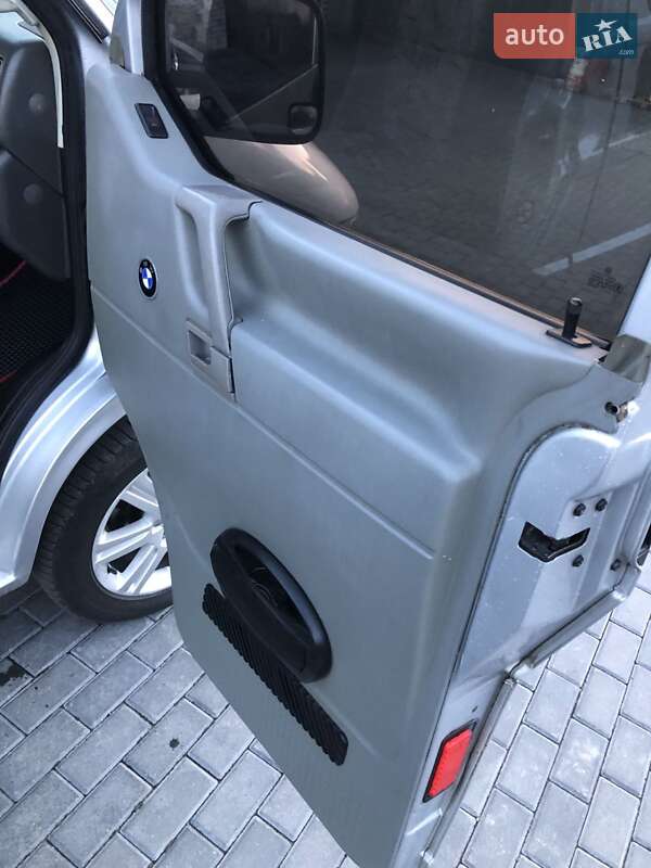 Мінівен Volkswagen Transporter 2002 в Рівному фото 16 Мінівен Volkswagen Transporter 2002 в Рівному