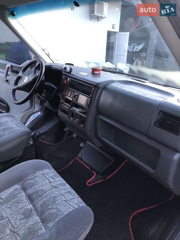 Мінівен Volkswagen Transporter 2002 в Рівному фото 14 Мінівен Volkswagen Transporter 2002 в Рівному