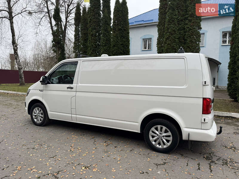Грузовой фургон Volkswagen Transporter 2016 в Ровно фото 7 Грузовой фургон Volkswagen Transporter 2016 в Ровно