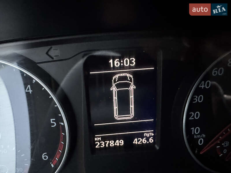 Грузовой фургон Volkswagen Transporter 2016 в Ровно фото 25 Грузовой фургон Volkswagen Transporter 2016 в Ровно