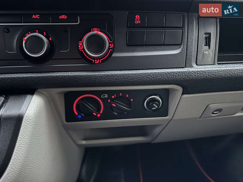 Грузовой фургон Volkswagen Transporter 2016 в Ровно фото 31 Грузовой фургон Volkswagen Transporter 2016 в Ровно