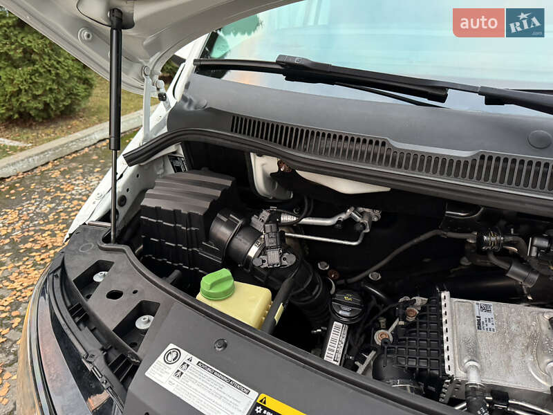 Грузовой фургон Volkswagen Transporter 2016 в Ровно фото 57 Грузовой фургон Volkswagen Transporter 2016 в Ровно