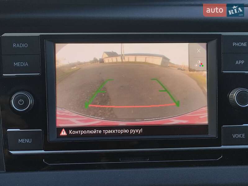 Мінівен Volkswagen Transporter 2021 в Дубні